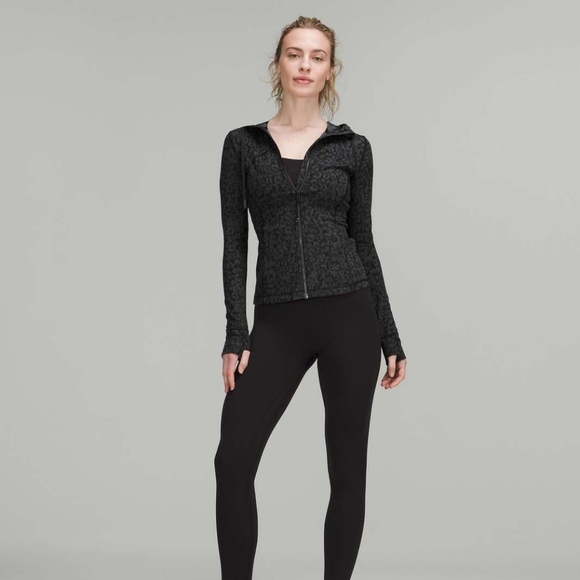 Lululemon Hooded Define Jacket Nulu size 6 NWT - Picture 4 of 10